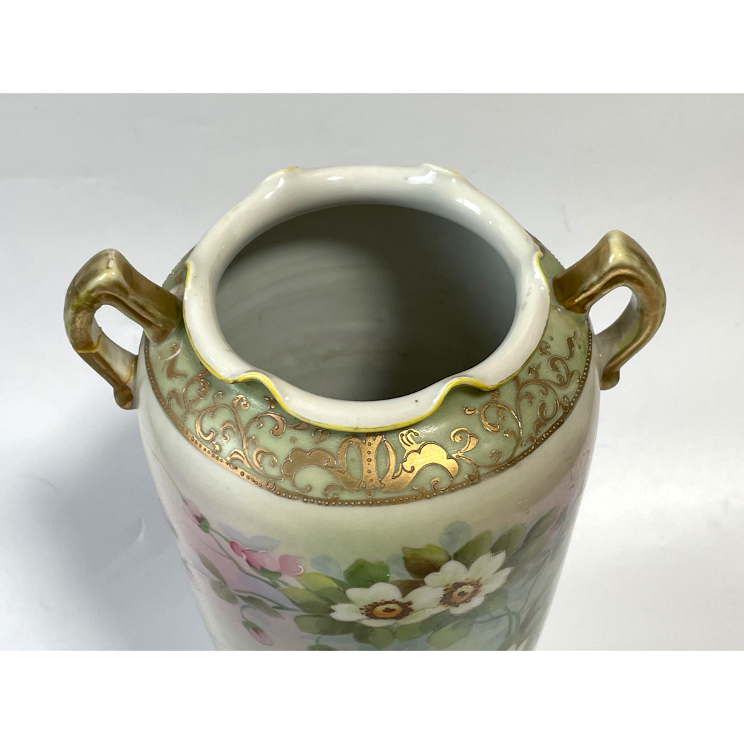 I.E. & C. Co. Japan Hand-Painted Vase 花瓶