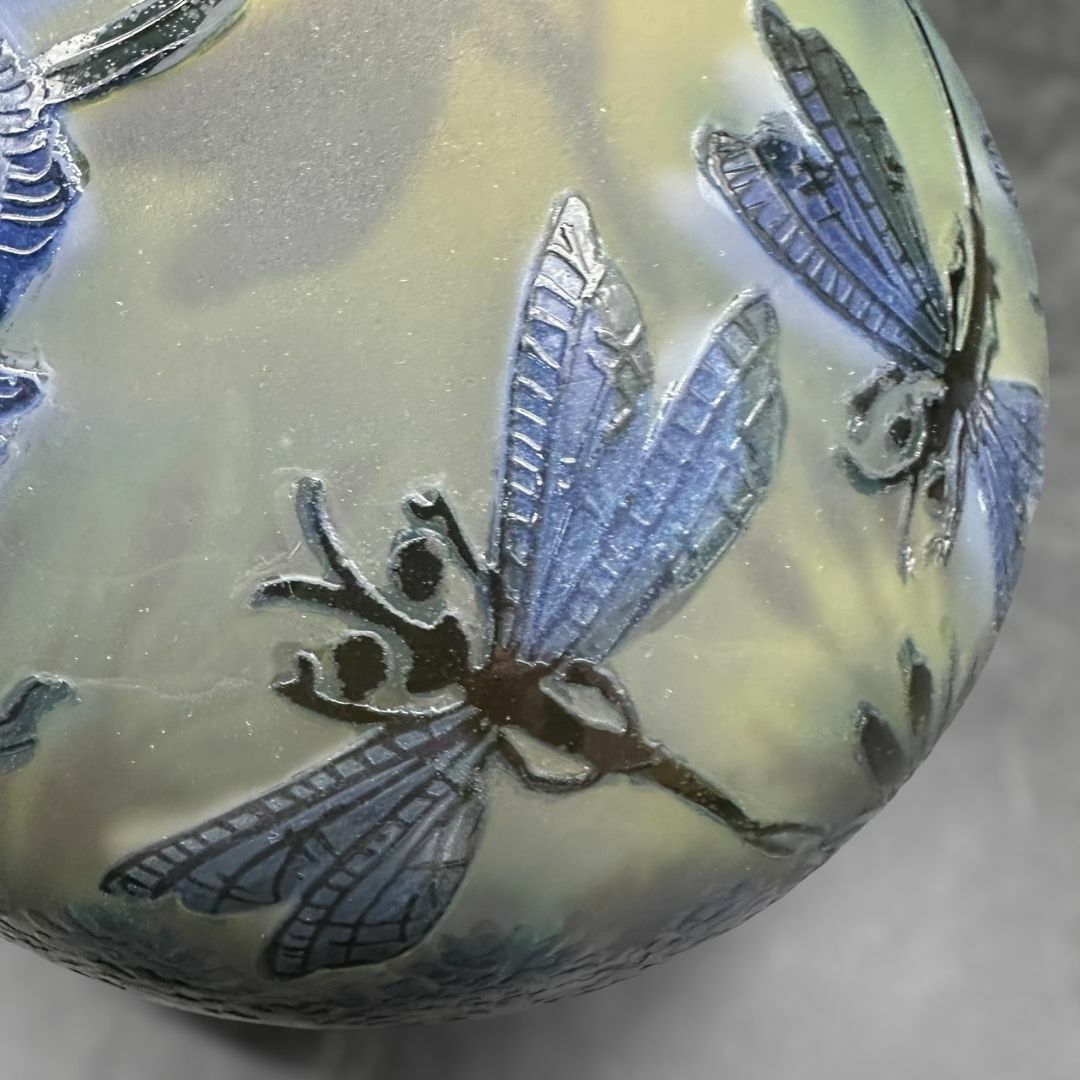 証明書】 エミールガレ 鶴首 花瓶 カメオ彫り 被せガラス 高さ19cm