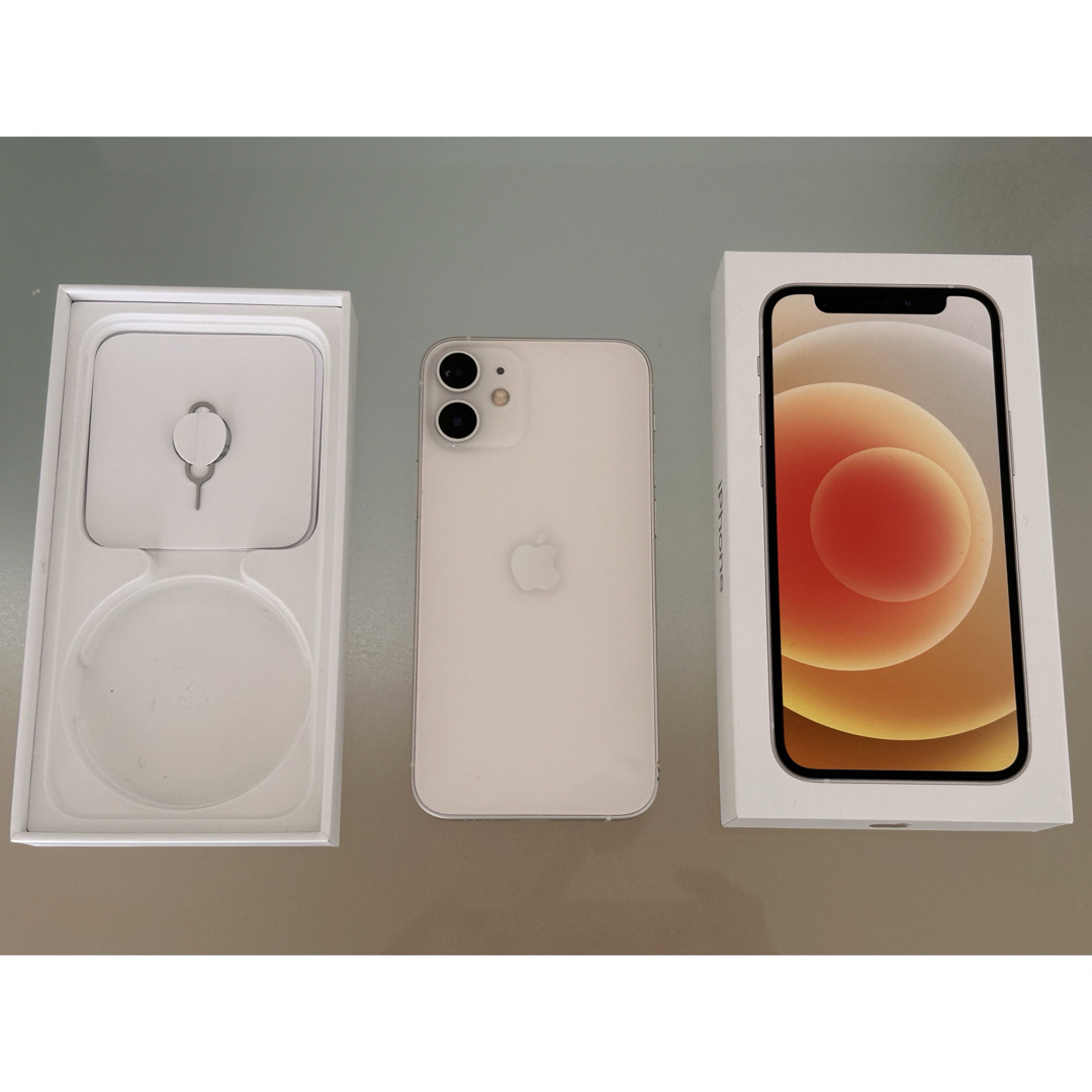 iPhone12 128GB White 箱、付属品あり iPhone12 128GB White 箱、付属