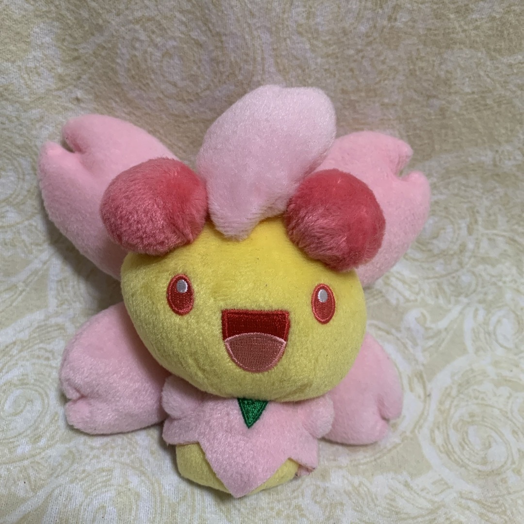 ポケモン フォーカス すがたが変わるポケモン ぬいぐるみ チェリム