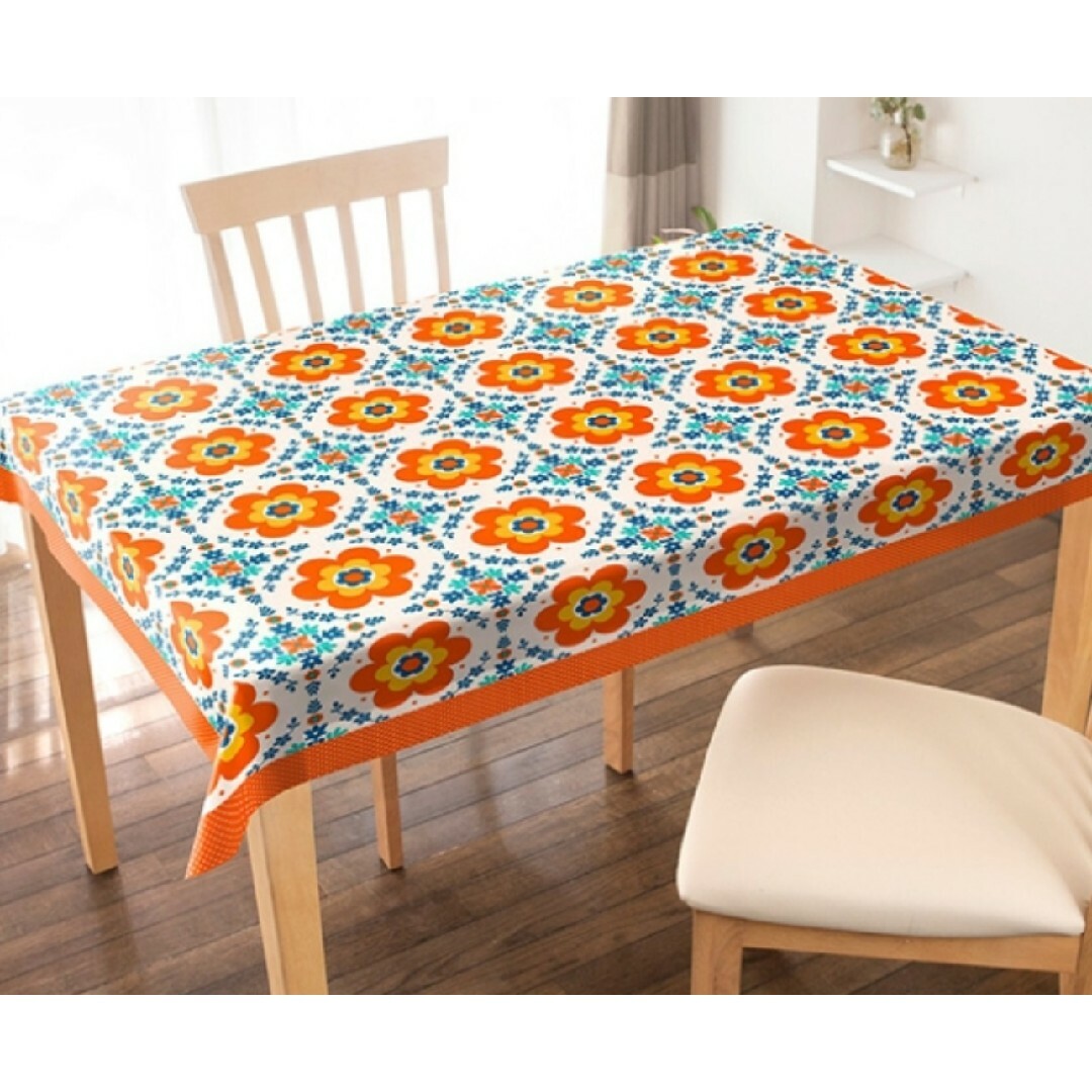 ☆レトロポップ✨カワイイ♡花柄テーブルクロス☆の通販 by ☆チャム