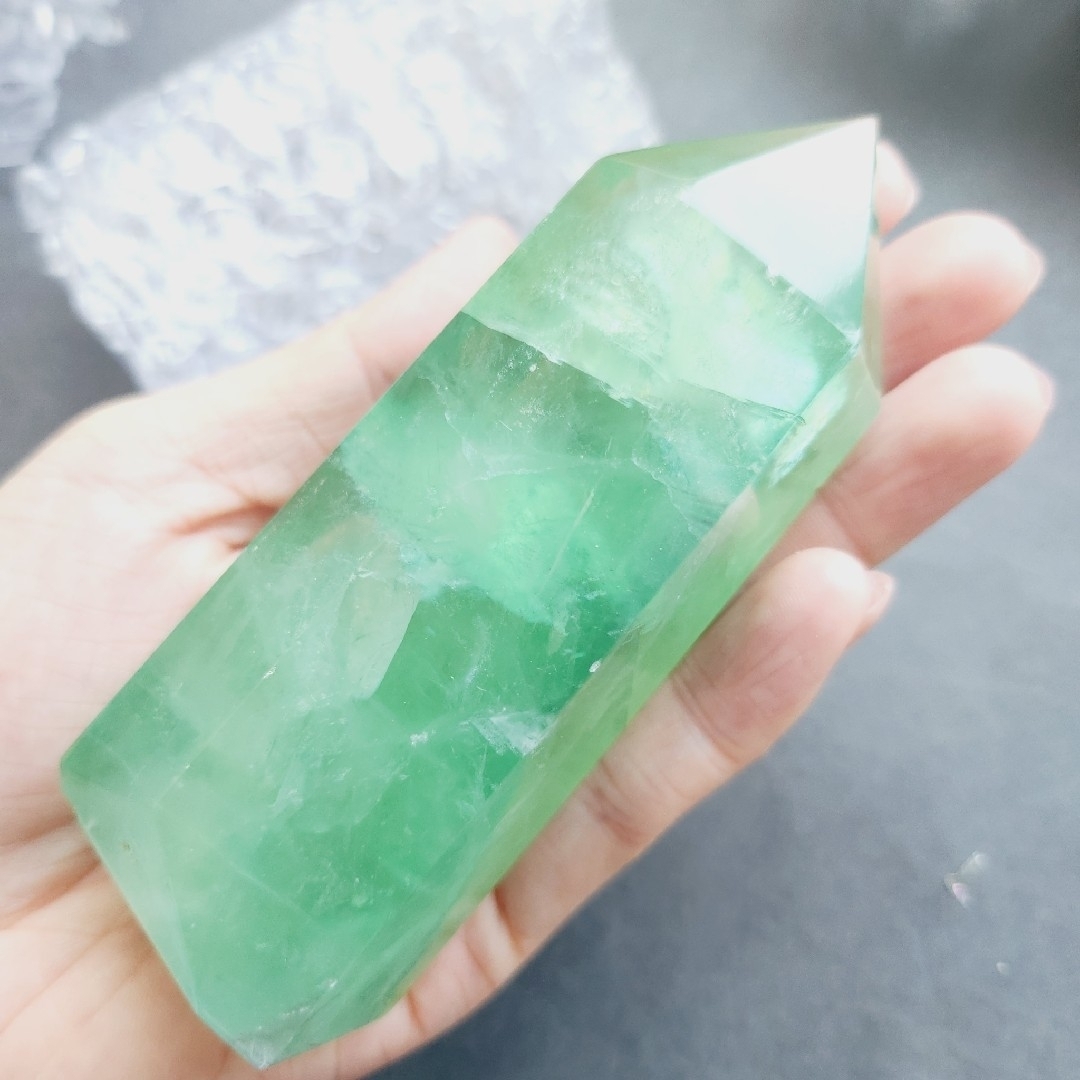 一点物】 虹入り✨ フローライト 蛍石 六角柱 ポイント ✩.*˚