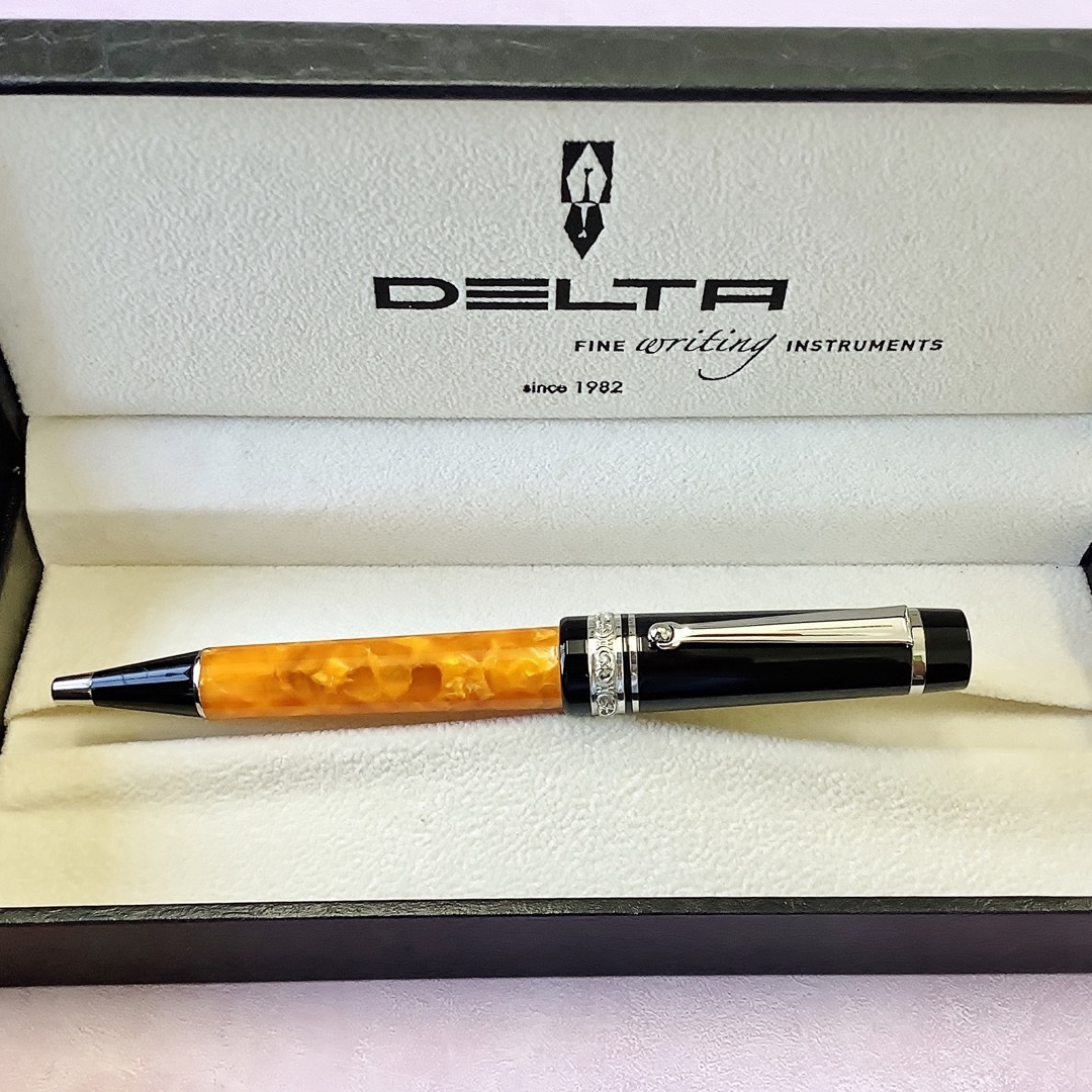 DELTA - 美品 デルタ ボールペン ドルチェビータ ミディアム DELTA 旧