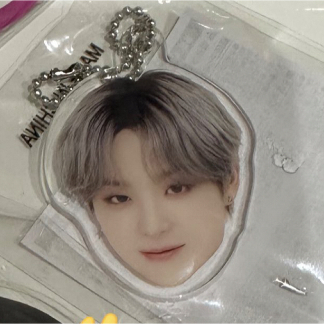 TREASURE - TREASURE 顔アクキー ジフンの通販 by 💗Nshop