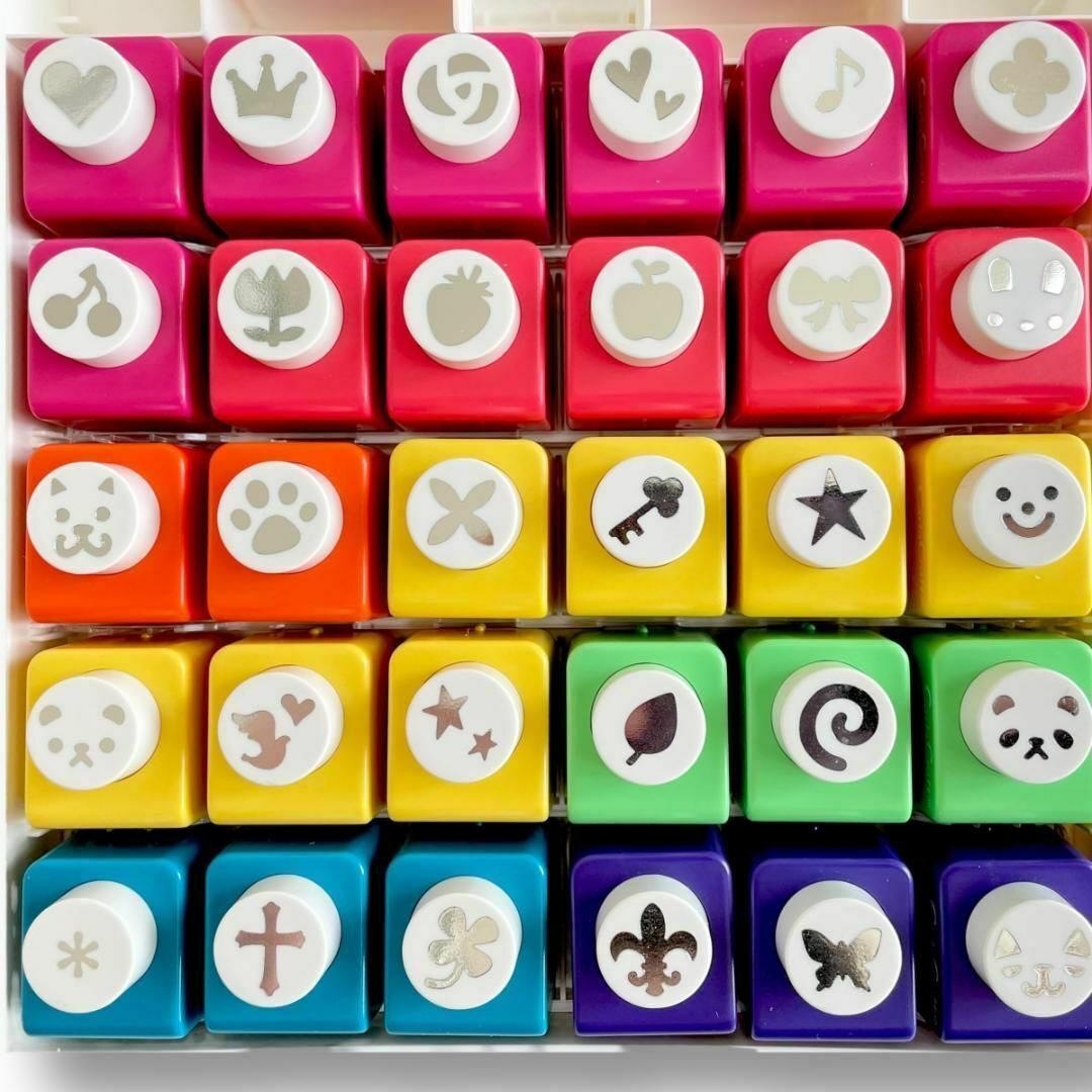 アルバム飾り クラフトパンチ アルファベット オーダー受付中（＾ω