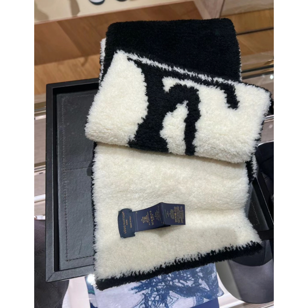 Louis Vuitton マフラー・コンフィー ロゴマフラー M79399 マフラー