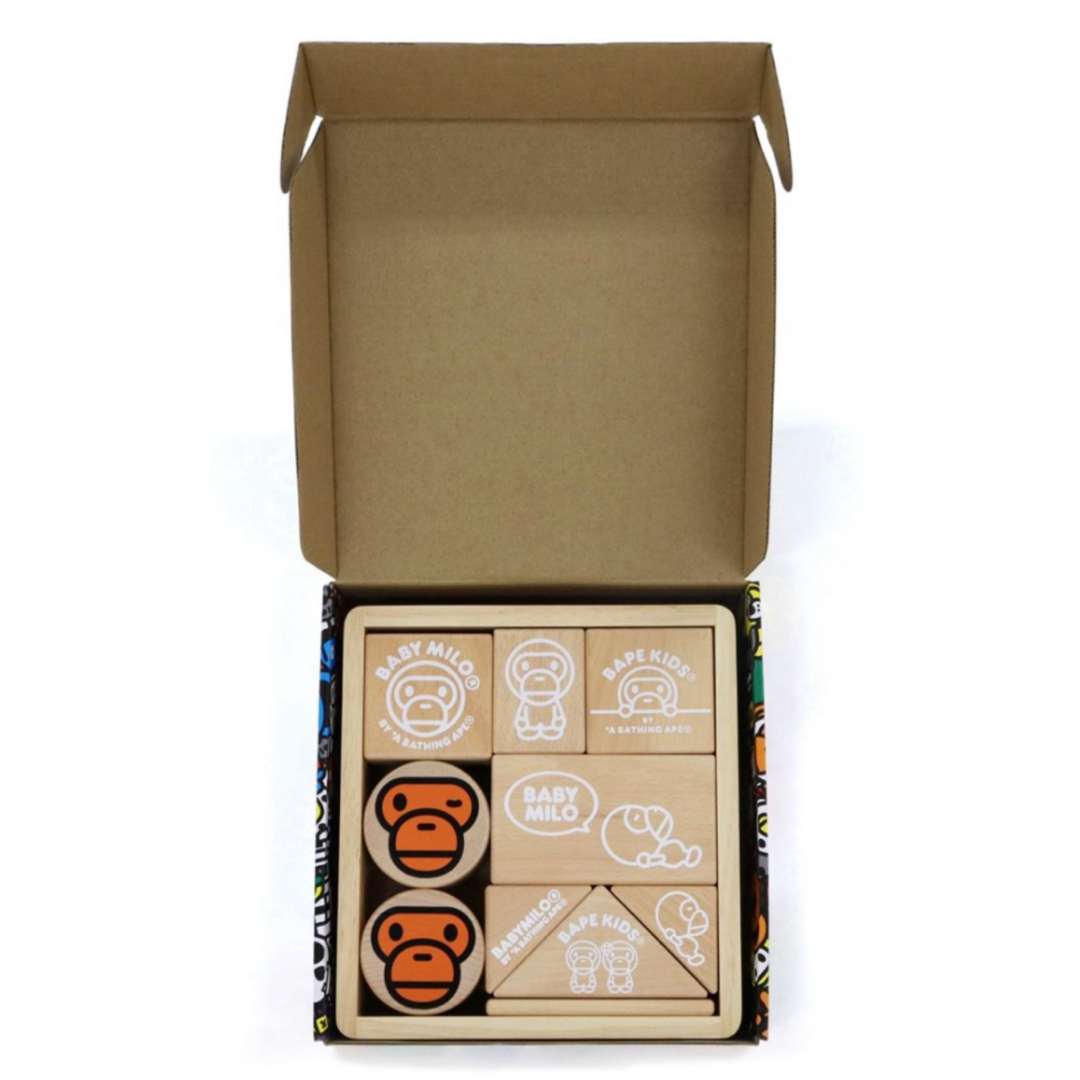 その他 A BATHING APE BABY MILO BUILDING BLOCKS A BATHING APE BABY