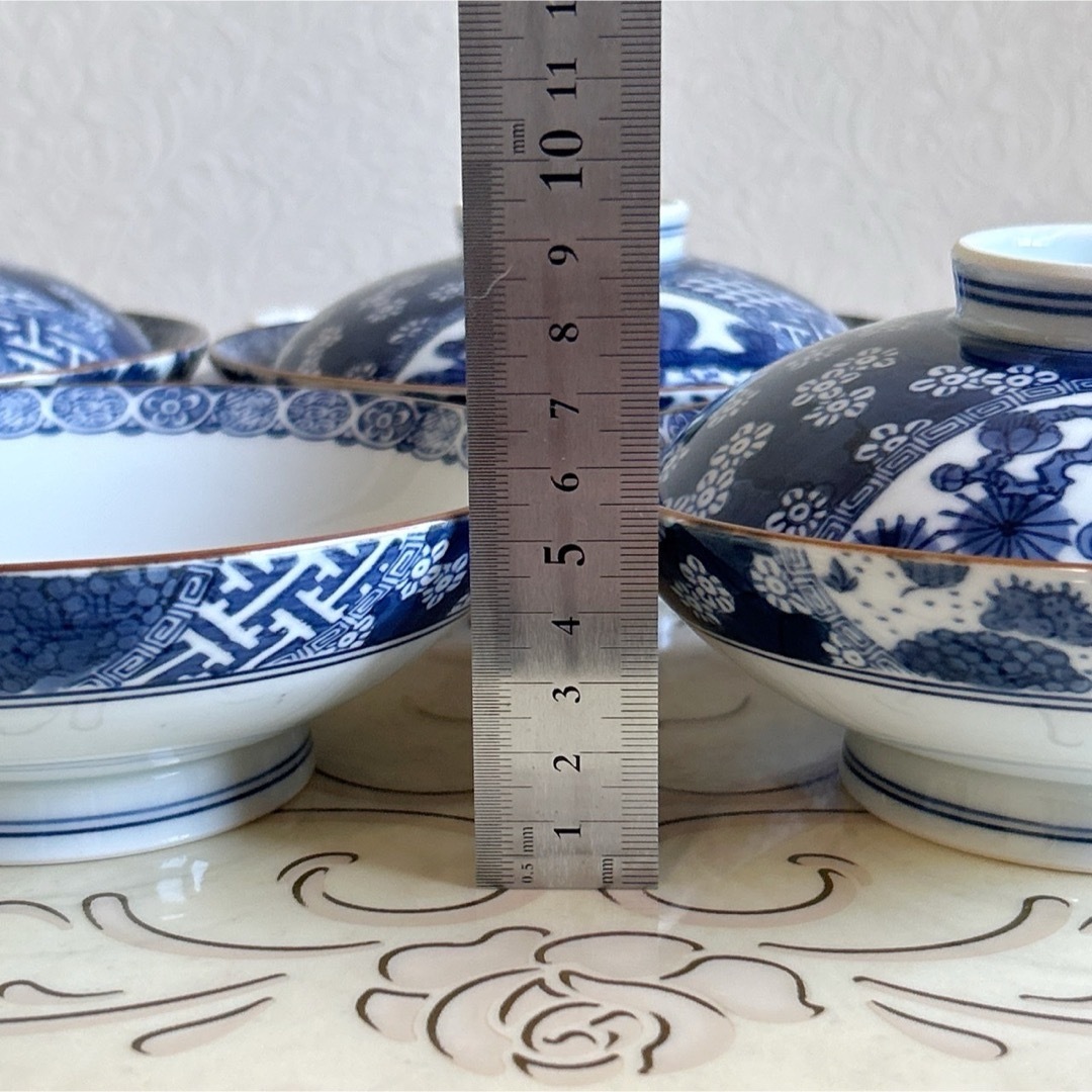 2339 有田焼 其泉 蜻蜓文 蓋物 2339 有田焼 其泉 蜻蜓文 蓋物