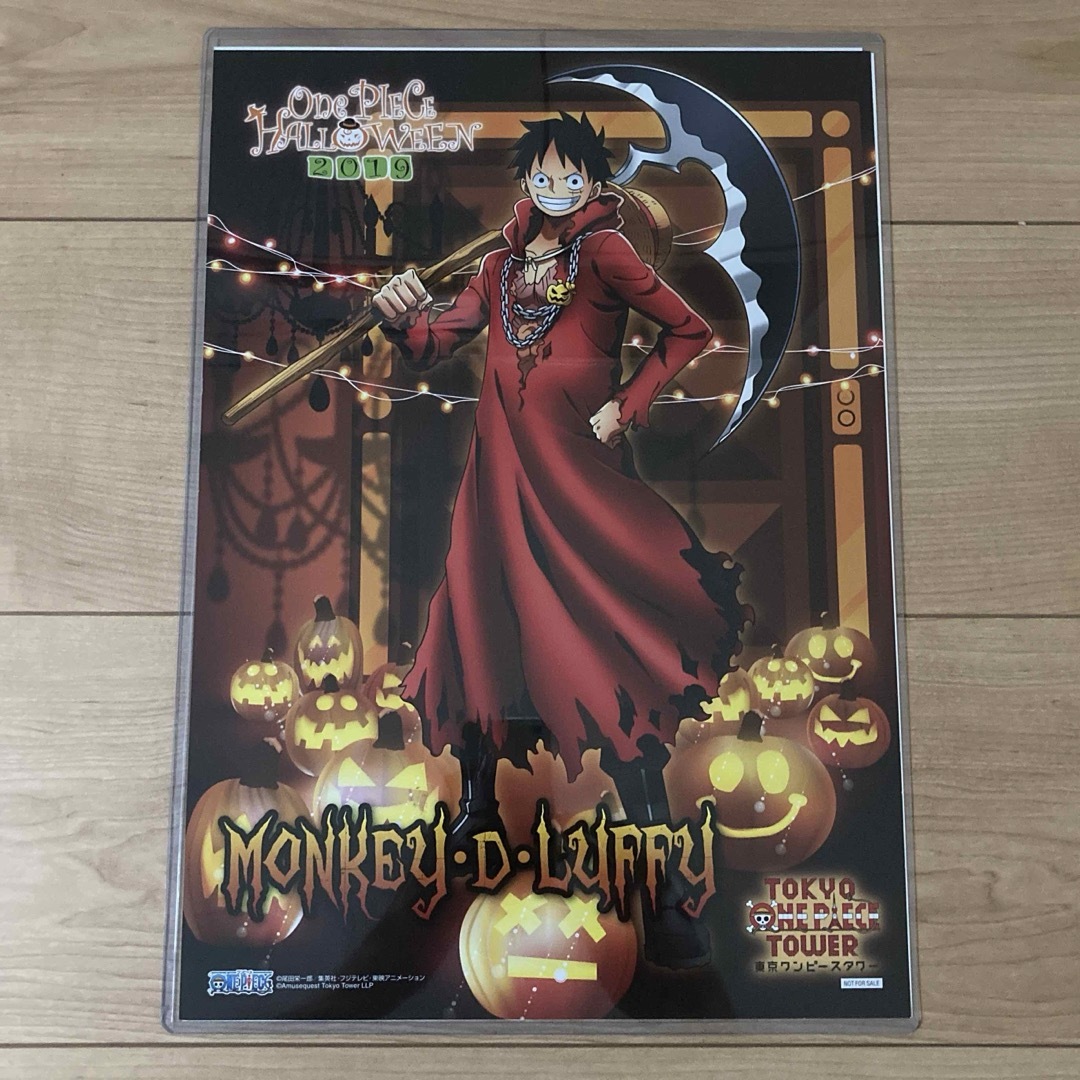ワンピース ポスター ハロウィン ロビン 東京タワー ワンピース