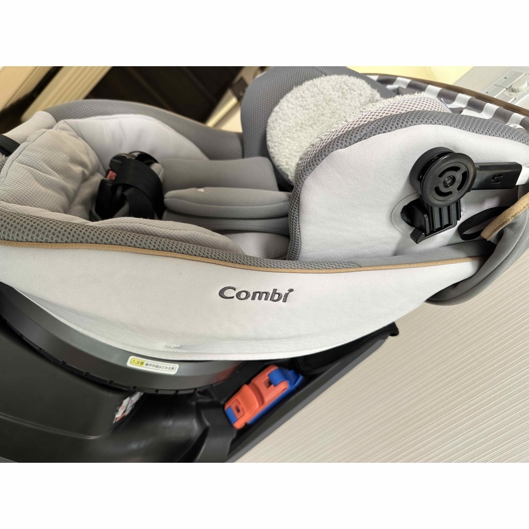 コンビ コンビ クルムーヴ スマート 回転式 シートベルト固定 引取