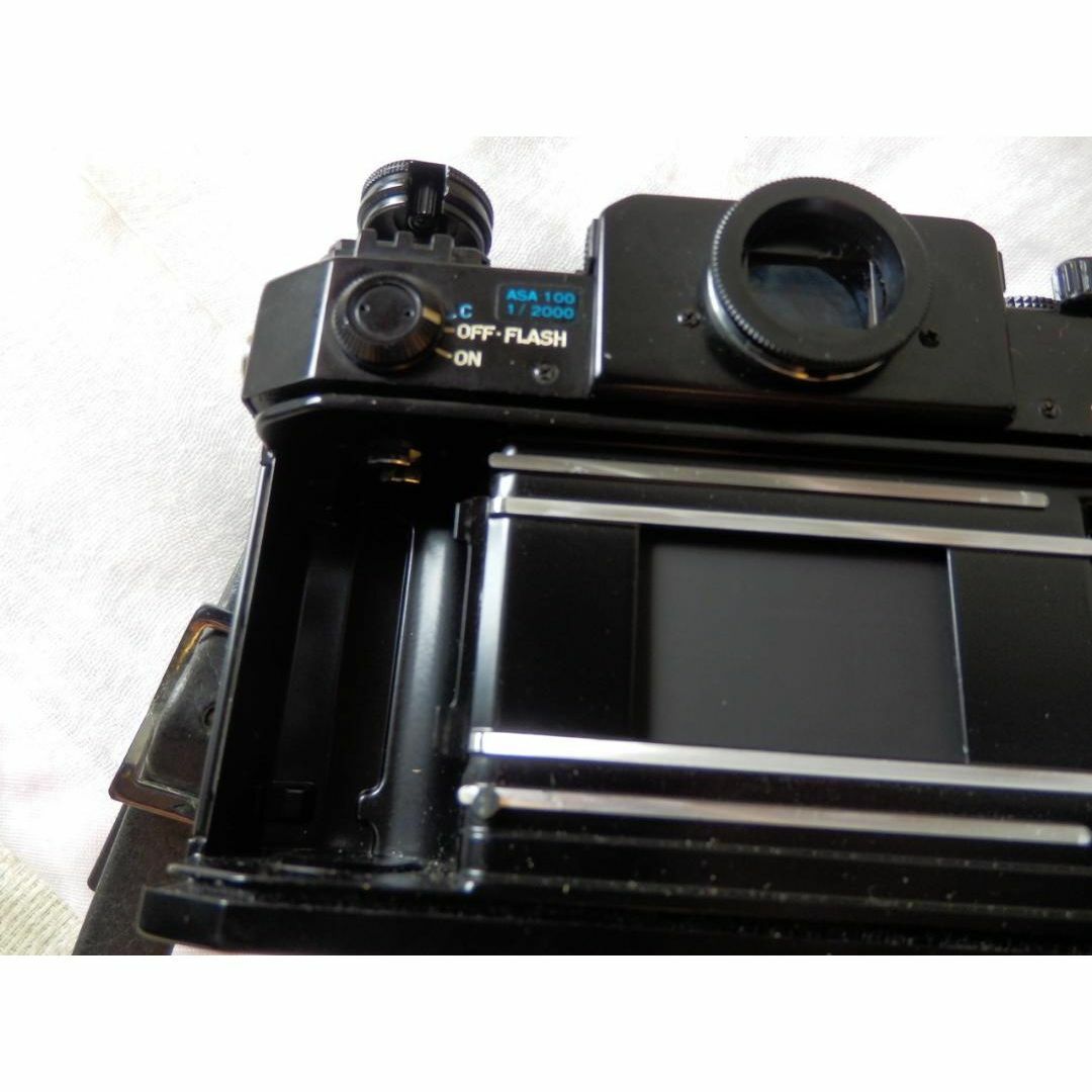 ☆箱付き❤️動作品☆旧 F1❤️前期☆キャノン☆FD50mm単焦点レンズ