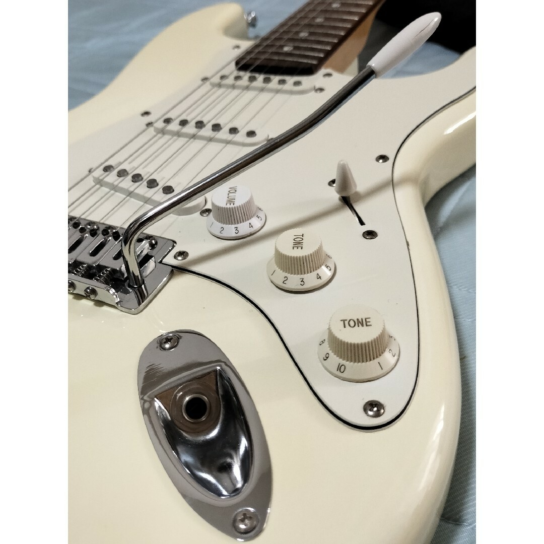 FERNANDES ストラトキャスター日本製 ホワイト 白(G69) フェルナンデス