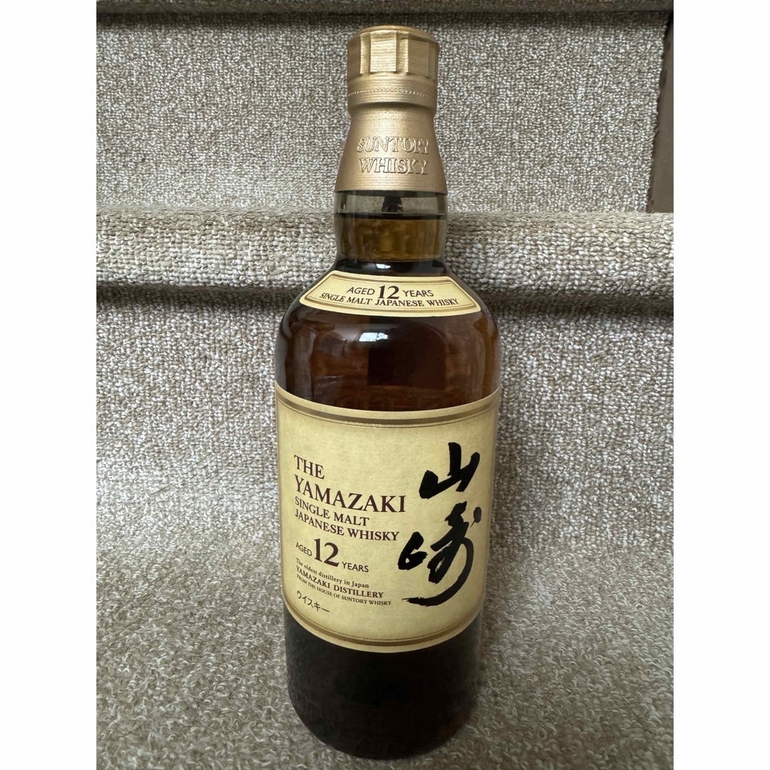 響12年 箱なし 700ml 送料無料 響 12年 43度 700ml （箱なし）