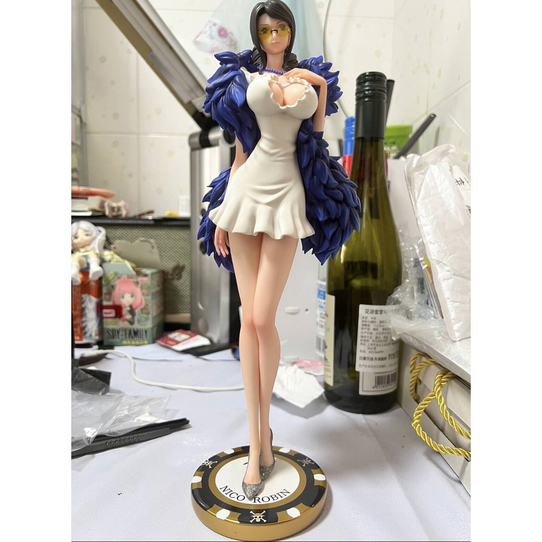 ワンピース ニコロビン フィギュア 海外 ファッション ガレージキット