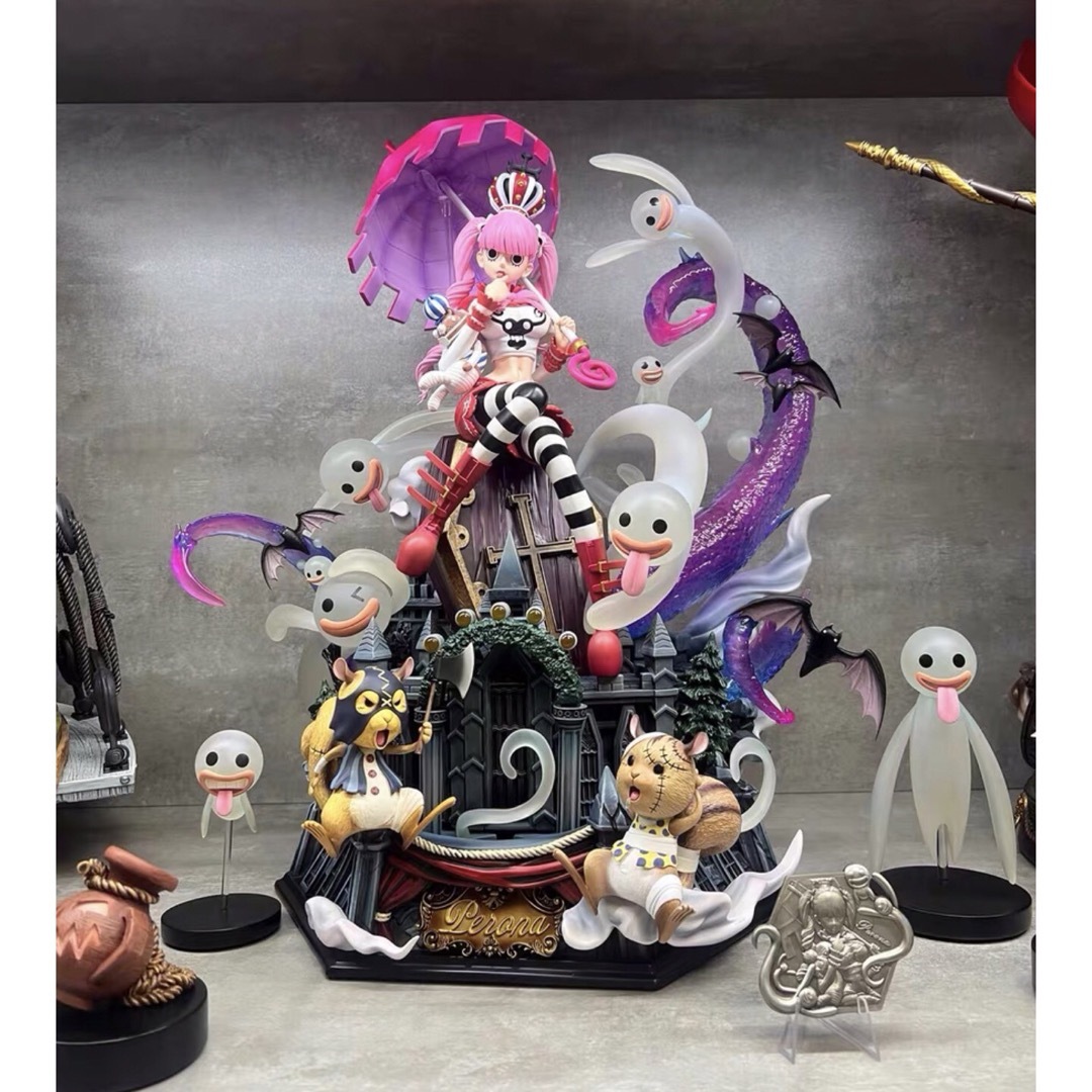 ワンピース ペローナ フィギュア ガレージキット 新品 Amazon.co.jp