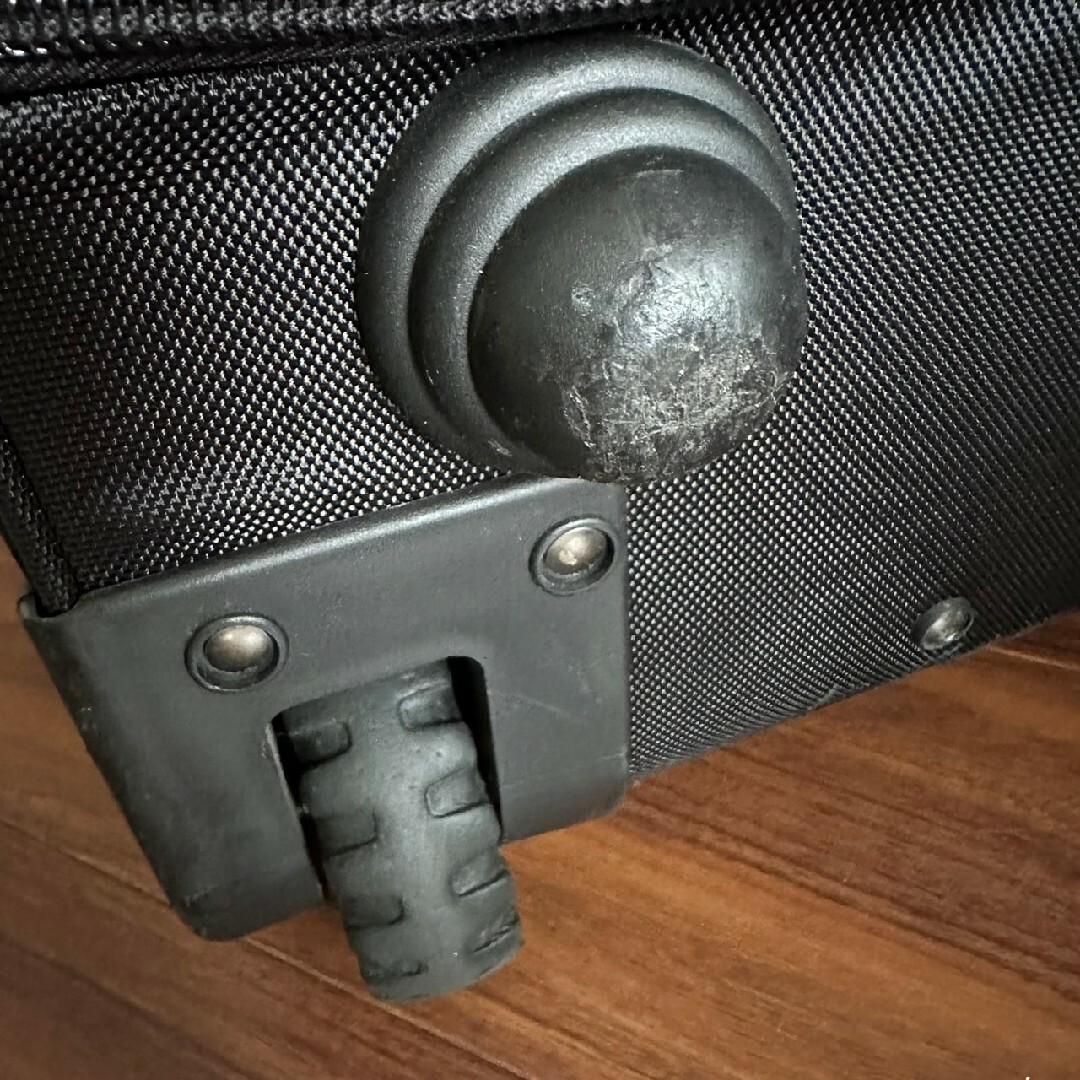 廃盤 ヘリーハンセン 90L HH キャリーバッグ ブラック 大容量 きゃん