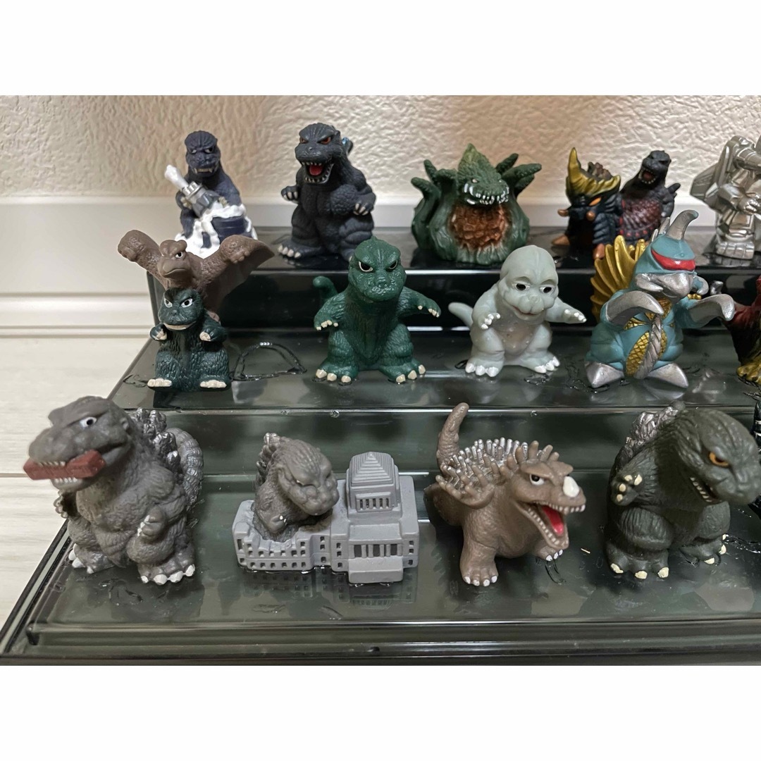 レトロ】 ゴジラ ソフビ 指人形 19体＋α レトロ】 ゴジラ ソフビ 指