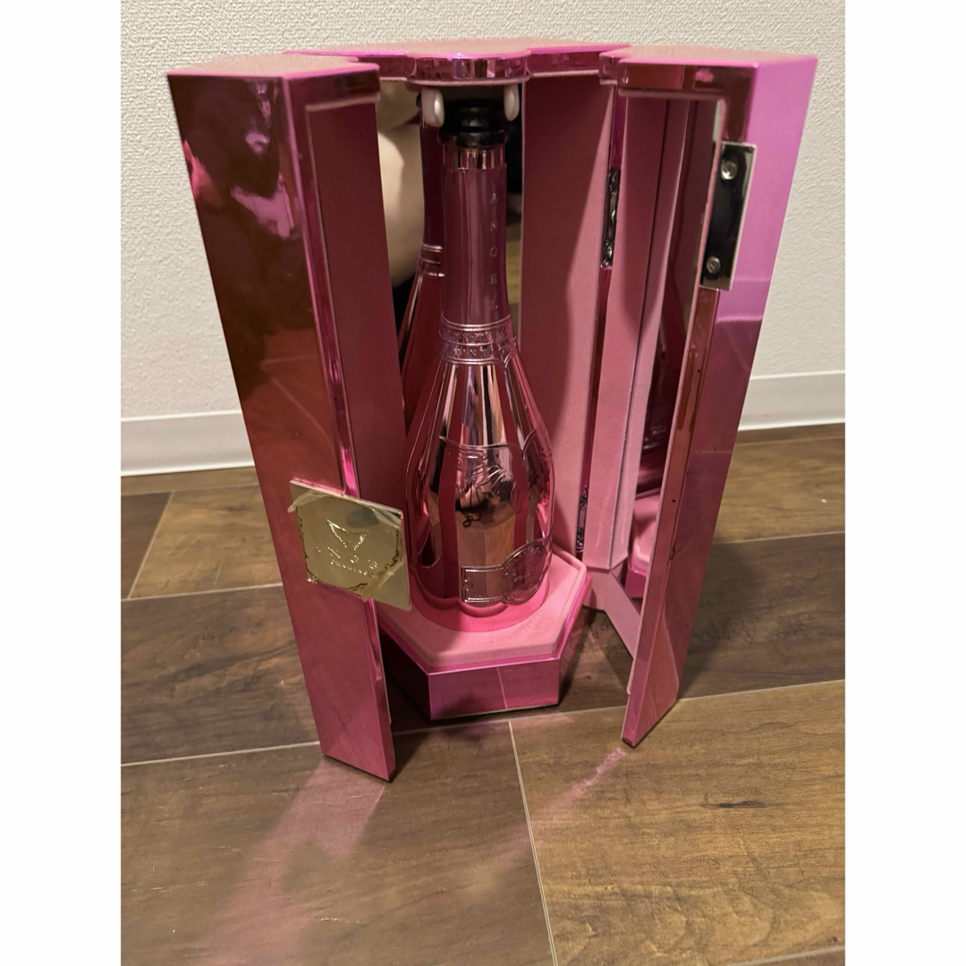 エンジェルシャンパン - エンジェルシャンパン ヴィンテージ ピンク 空