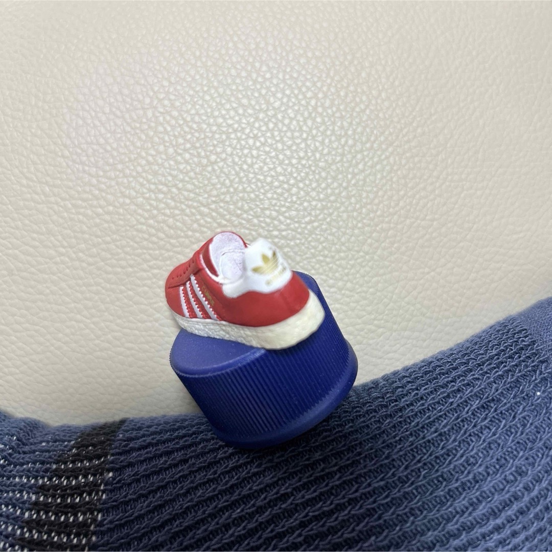 adidas - アディダス スニーカー／ペプシPEPSIボトルキャップの通販 by