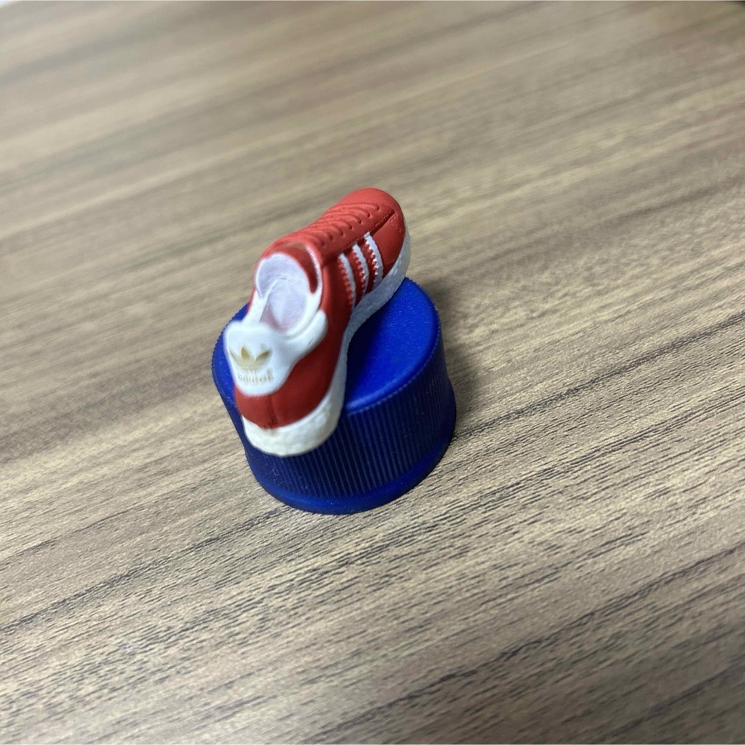 adidas - アディダス スニーカー／ペプシPEPSIボトルキャップの通販 by