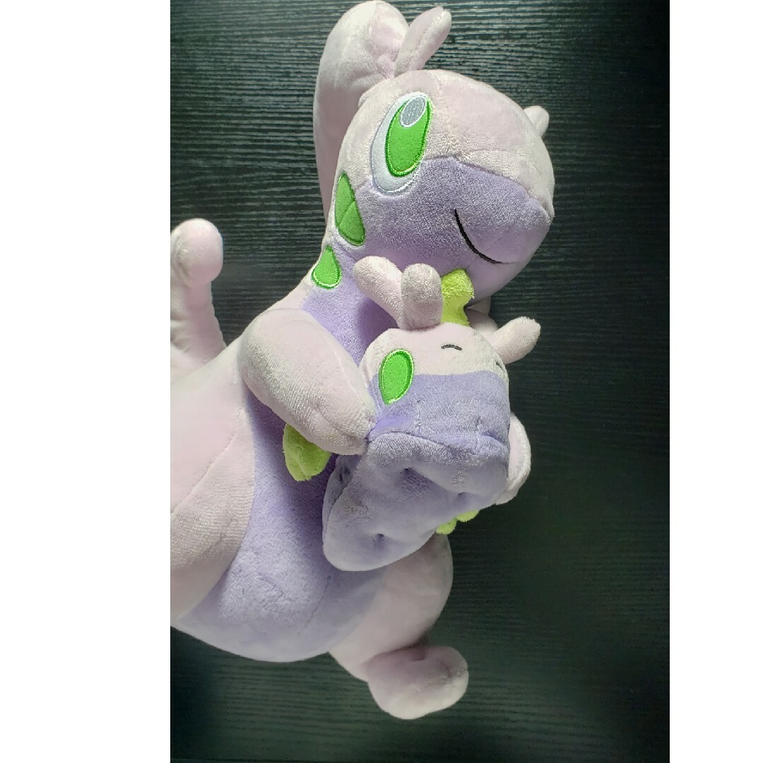 ポケモン ヌメルゴンがヌメラ抱いてるぬいぐるみ ヌメラ＆ヌメルゴン