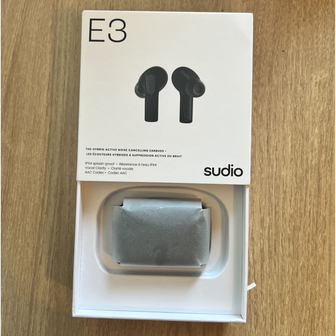 Sudio E3 ノイズキャンセリングイヤホンの通販 by KIOH ｜ラクマ