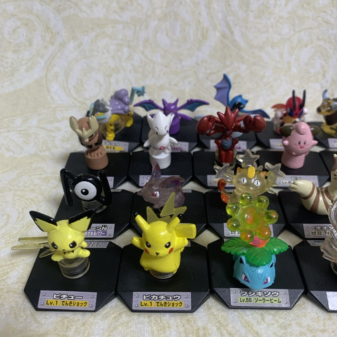 ポケモン フィギュア わざコレクション 24点 台座付き