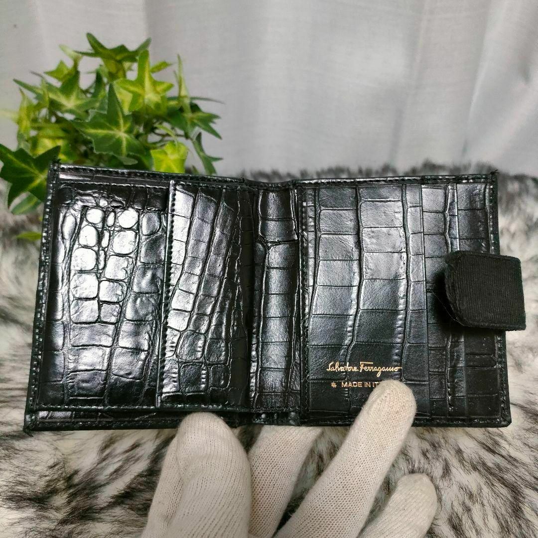 サルヴァトーレフェラガモ 二つ折り財布 クロコ ブラック ヴァラリボン