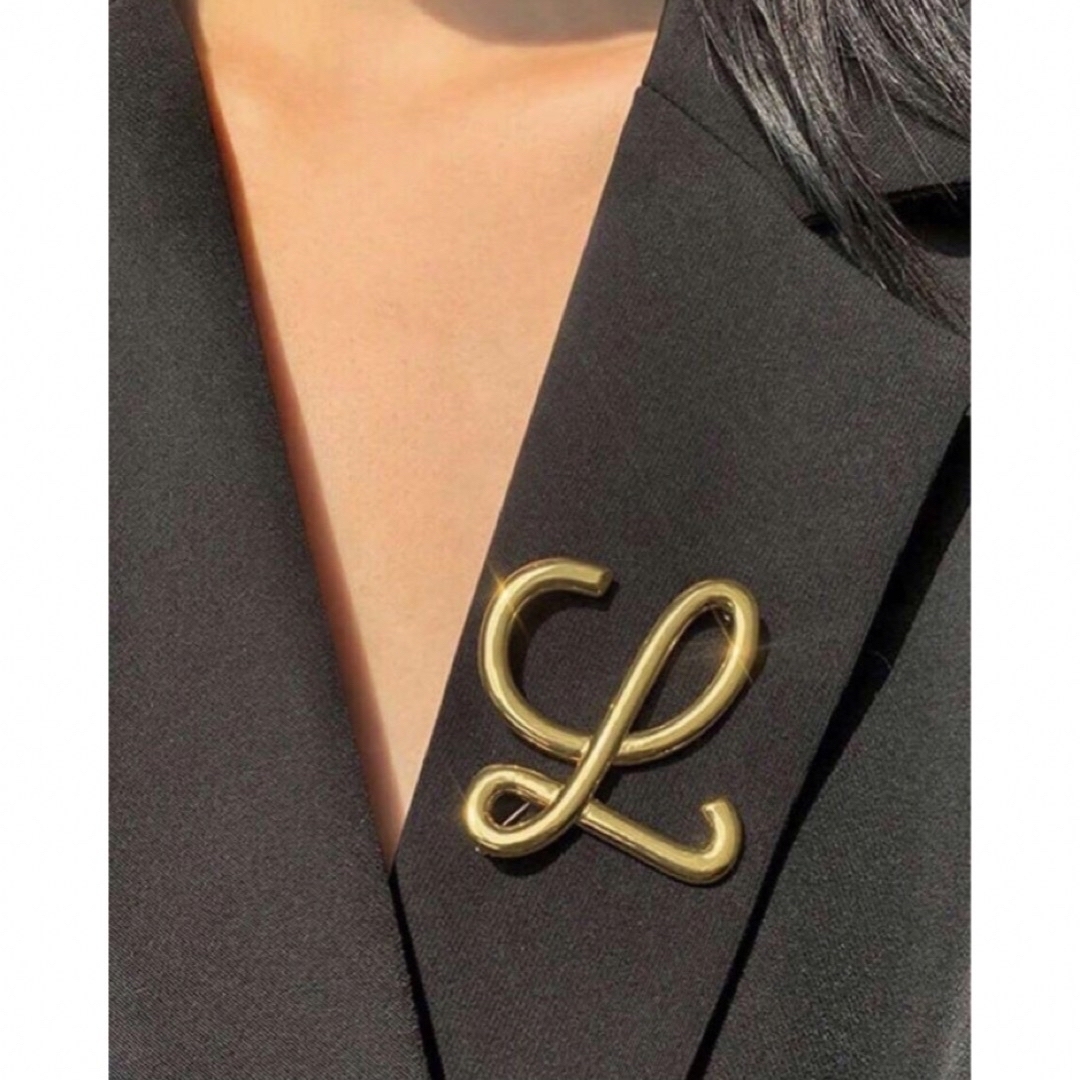 LOEWE ロエベ Lロゴ キー ロゴ ロエベ全店で LOEWE ロエベ Lロゴ