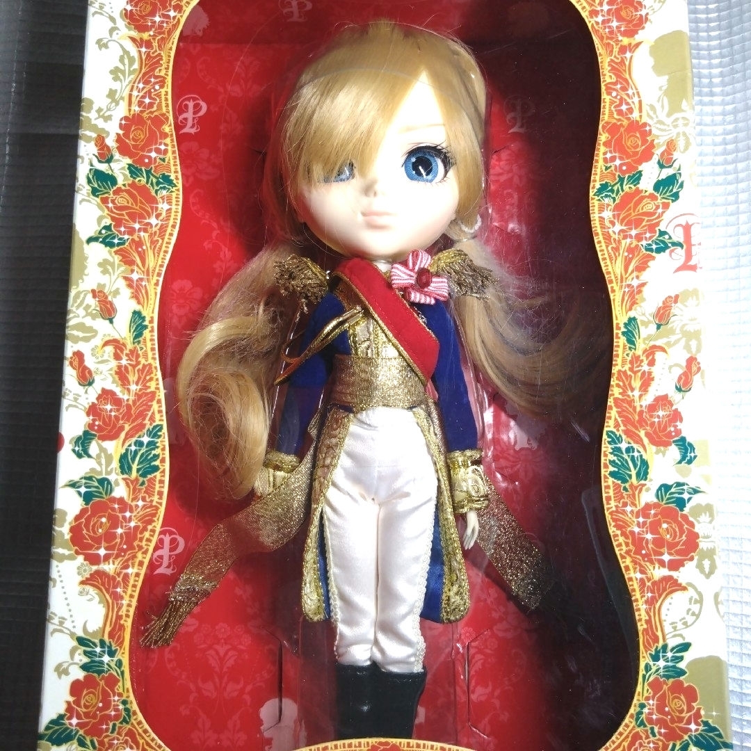 ♪プーリップ♪ベルサイユのばら♪オスカル様人形♪ドール♪新品♪ブライス