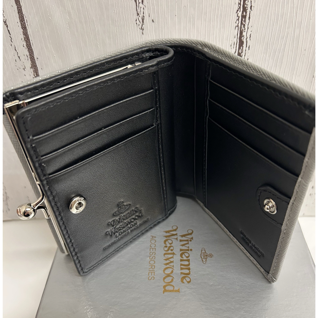 ショッパー付き】Vivienne Westwood 二つ折り財布 グレー 【公式通販】