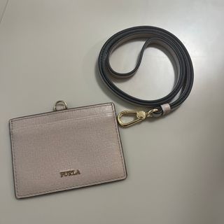FURLA（パスケース/IDカードホルダー）のフリマアイテム一覧