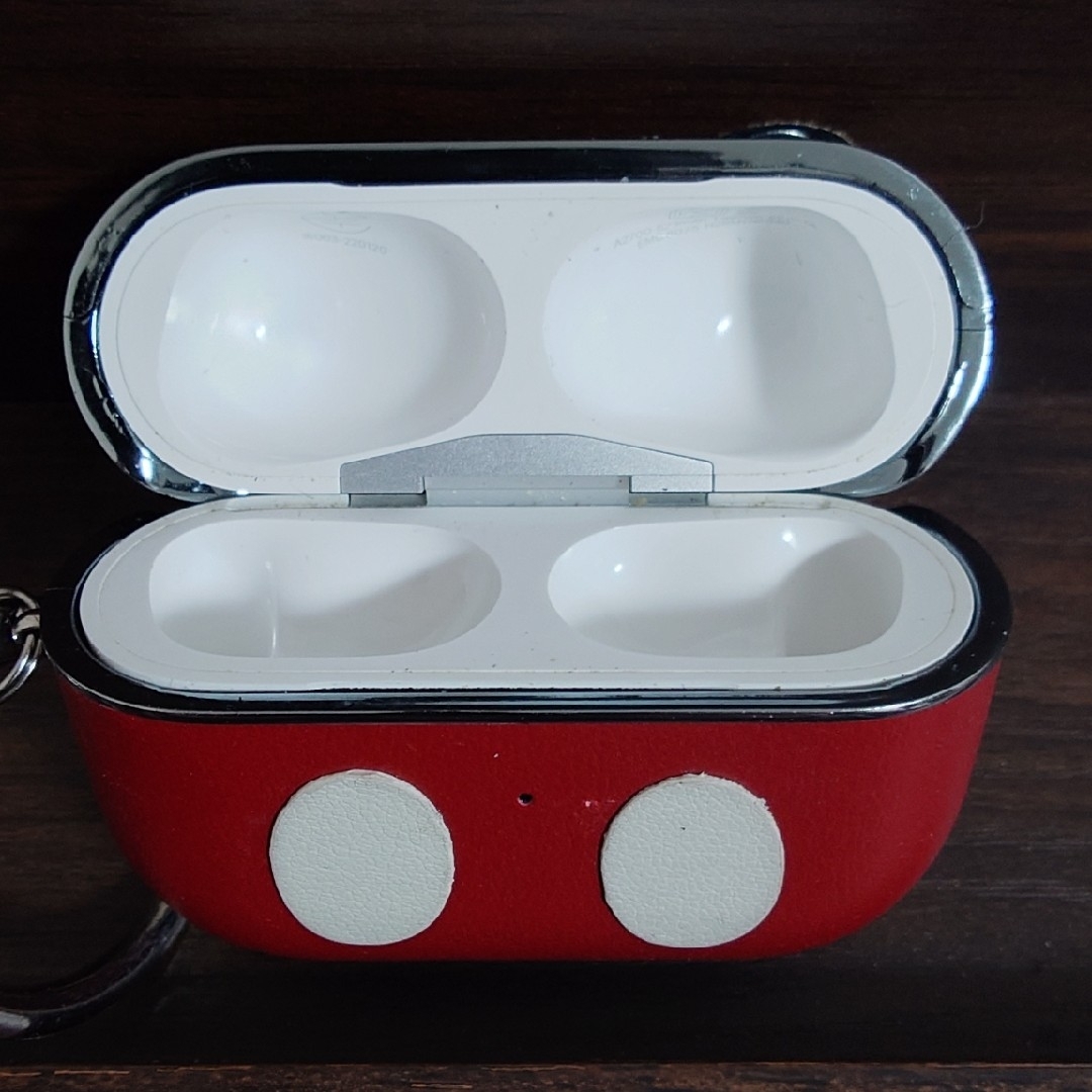 Apple銀座店購入 AirPods Pro 第二世代 本体 Lightning AirPods Pro