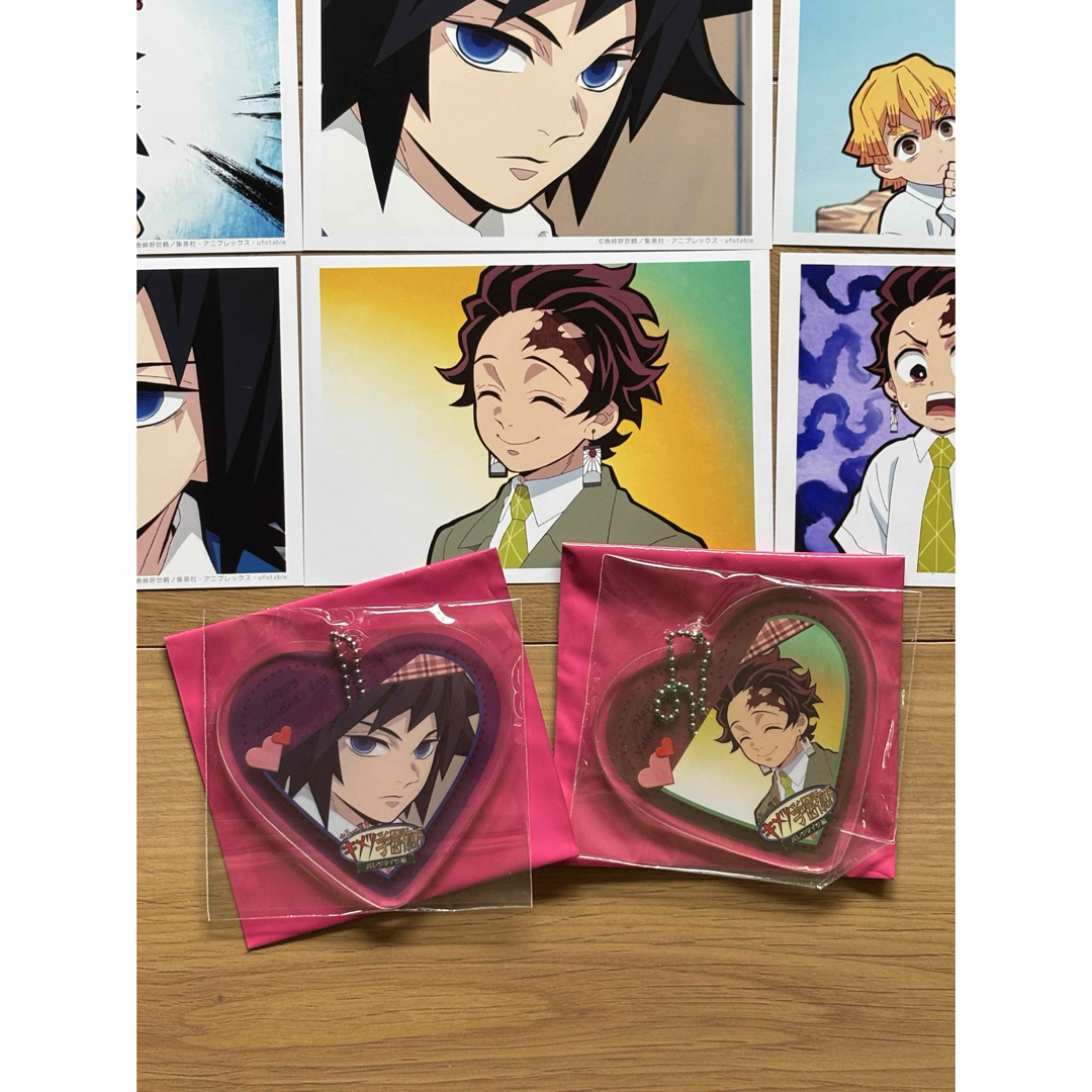 鬼滅の刃 キメツ学園バレンタイン編アクリルキーホルダー ピンバッジ