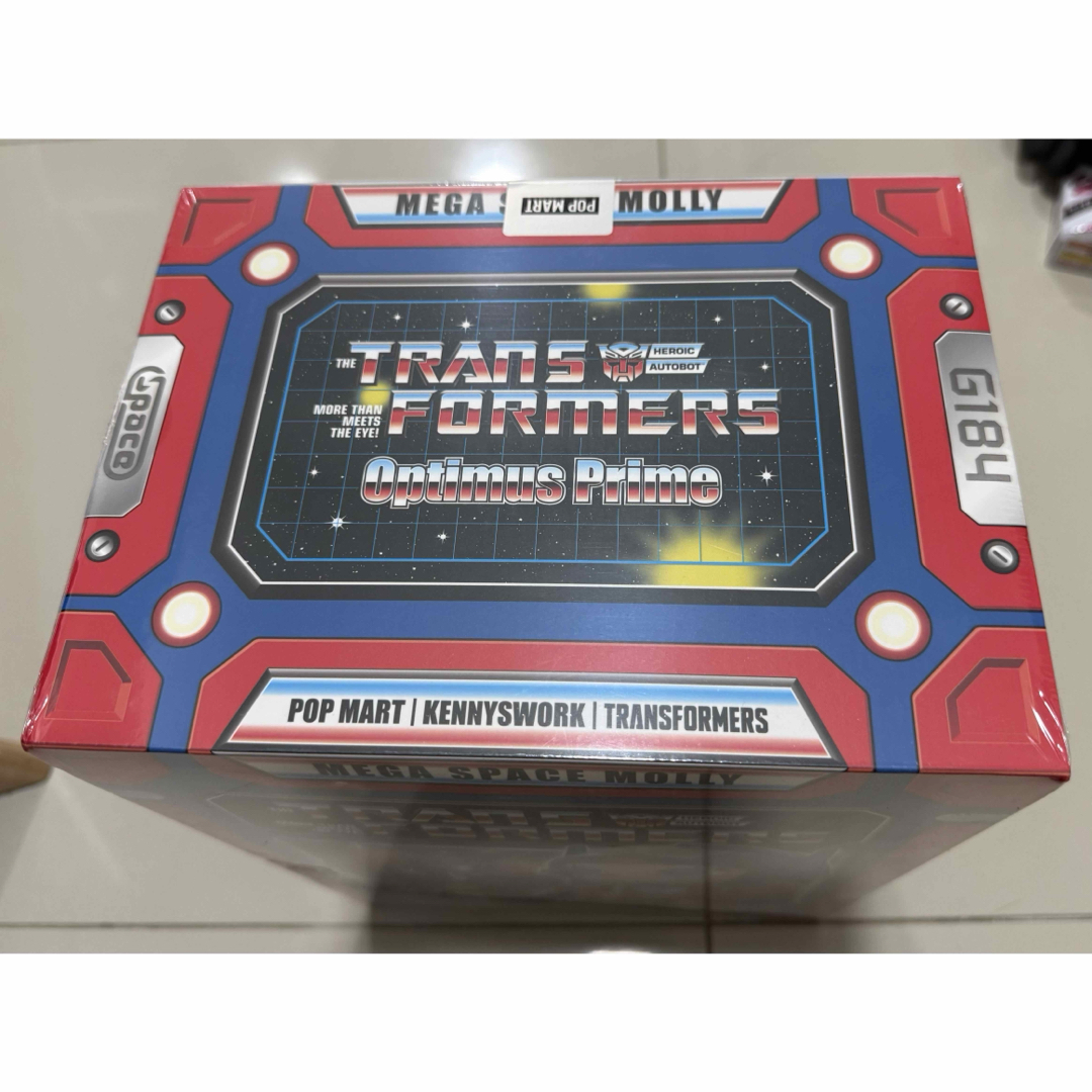 POP MART】トランスフォーマー Optimusポップマート 日本未発売品の