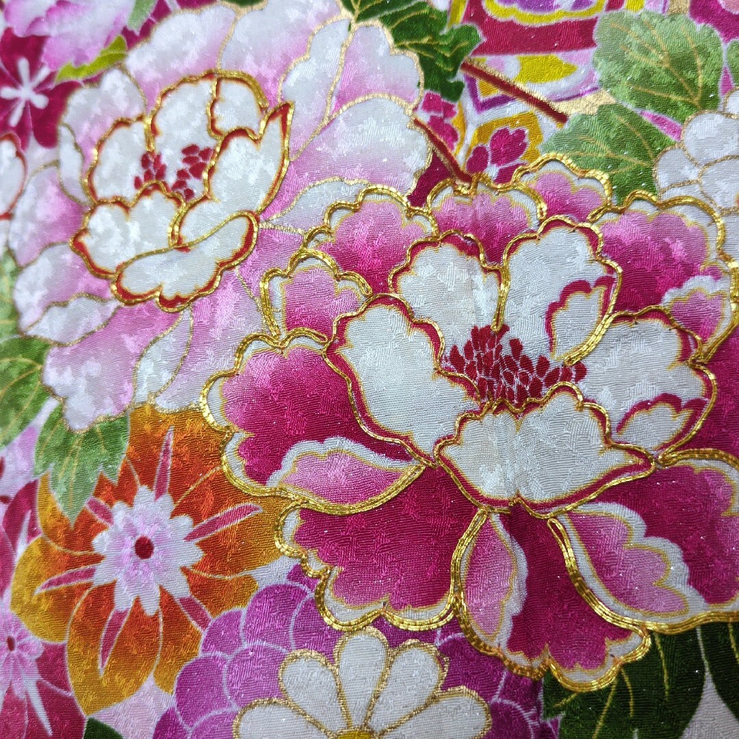 振袖フルセット 鞠草花文 銀通し 金駒刺繍 暈し染め 正絹 使用