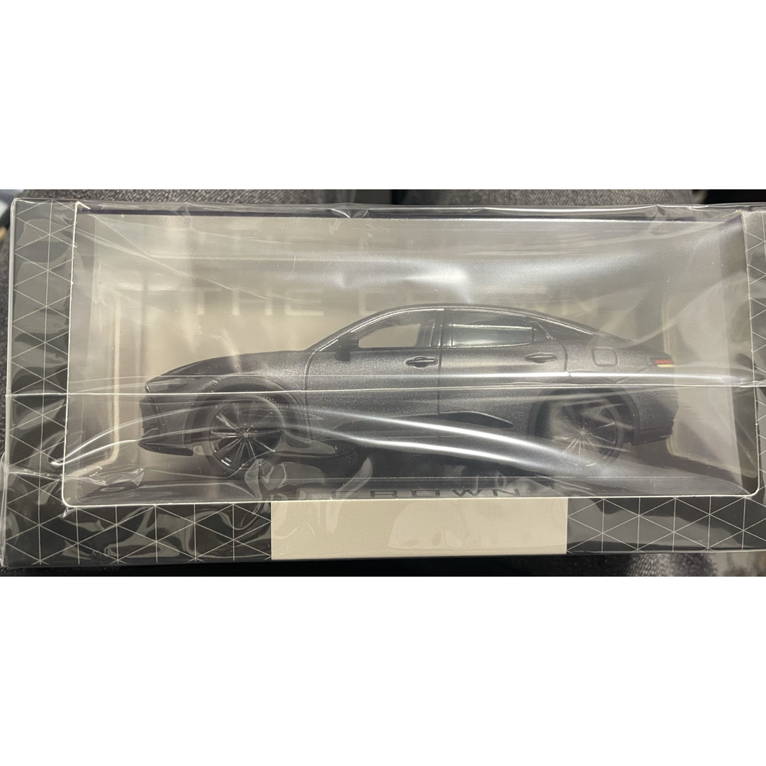 限定クラウンクロスオーバー RS 1/30ミニカー 限定マットメタルカラー