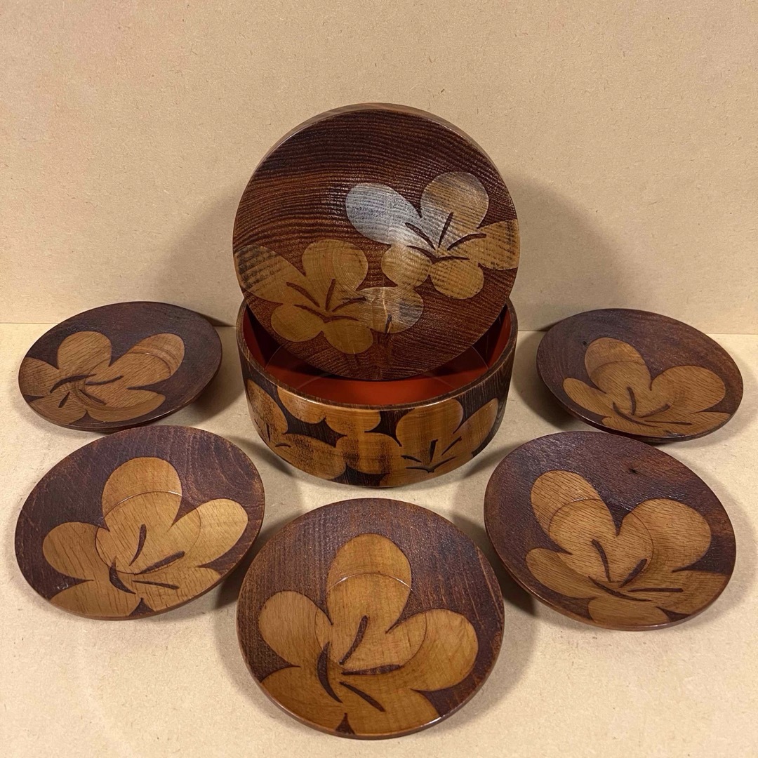 中国美術 堆朱 花瓶 紅雕漆花瓶花器 台座付 2個セット 中国美術堆朱