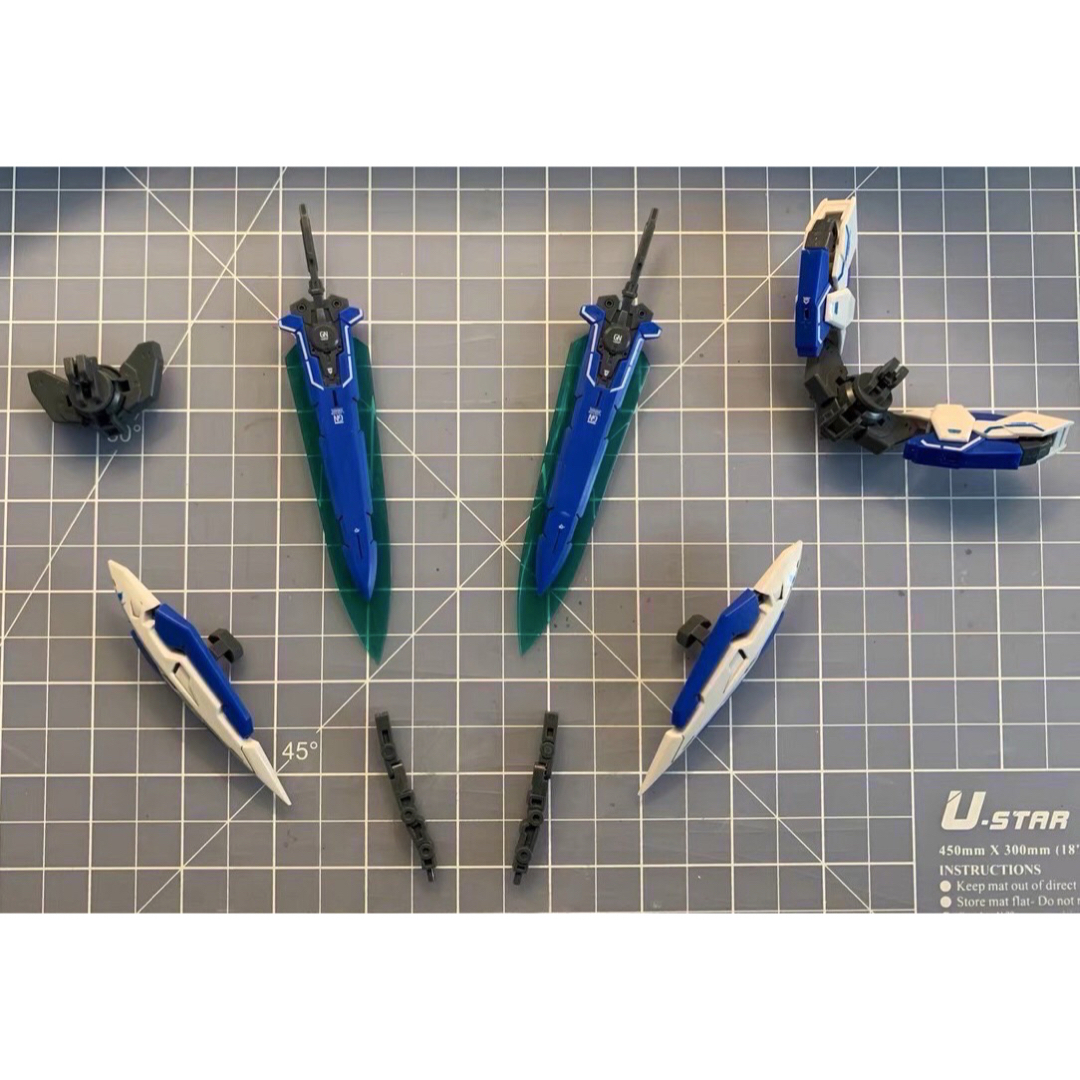 1/144 RG HG ガンダムエクシア用武器セット