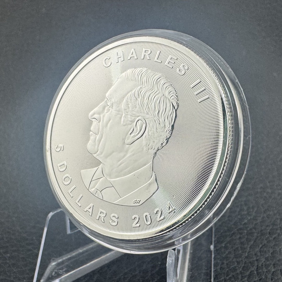 100枚限定！ メイプルリーフ 銀貨 カラー 肉食最強 ティラノサウルス 恐竜