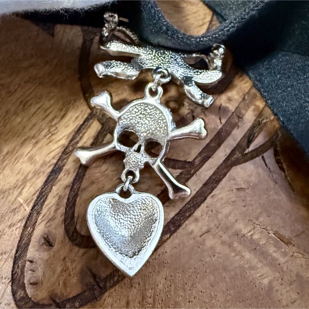 VivienneWestwoodレア ハート＆リボン ブローチ ボウブローチ