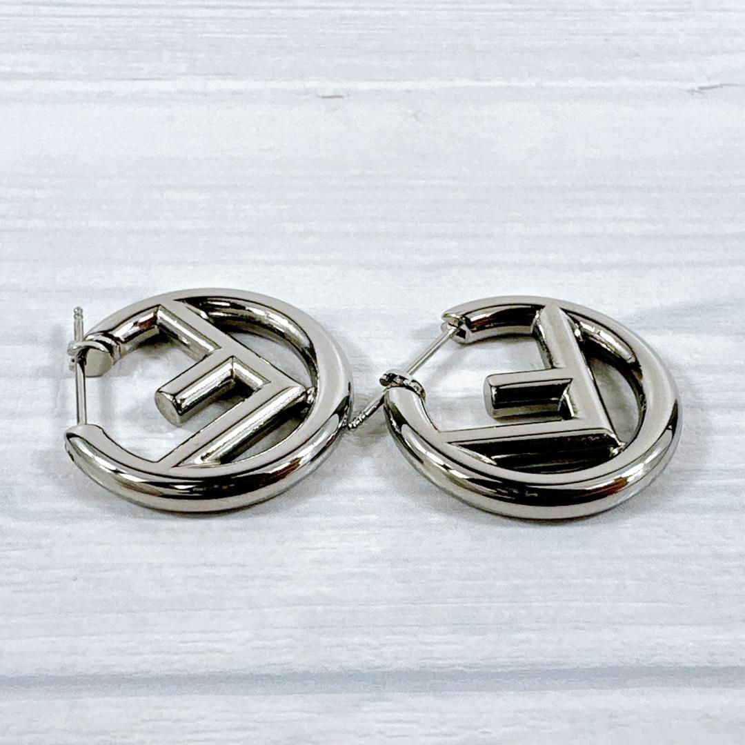 FENDI シルバー Fロゴ ピアス FENDI フェンディ エフ イズ ロゴ ピアス