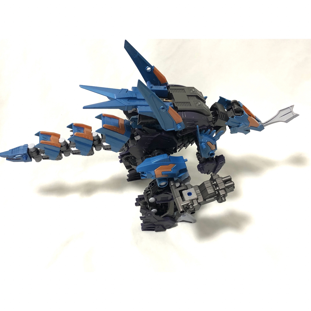 xyz44051 ゾイド 凱龍輝 素体 xyz44051 ゾイド 凱龍輝 装甲パーツ