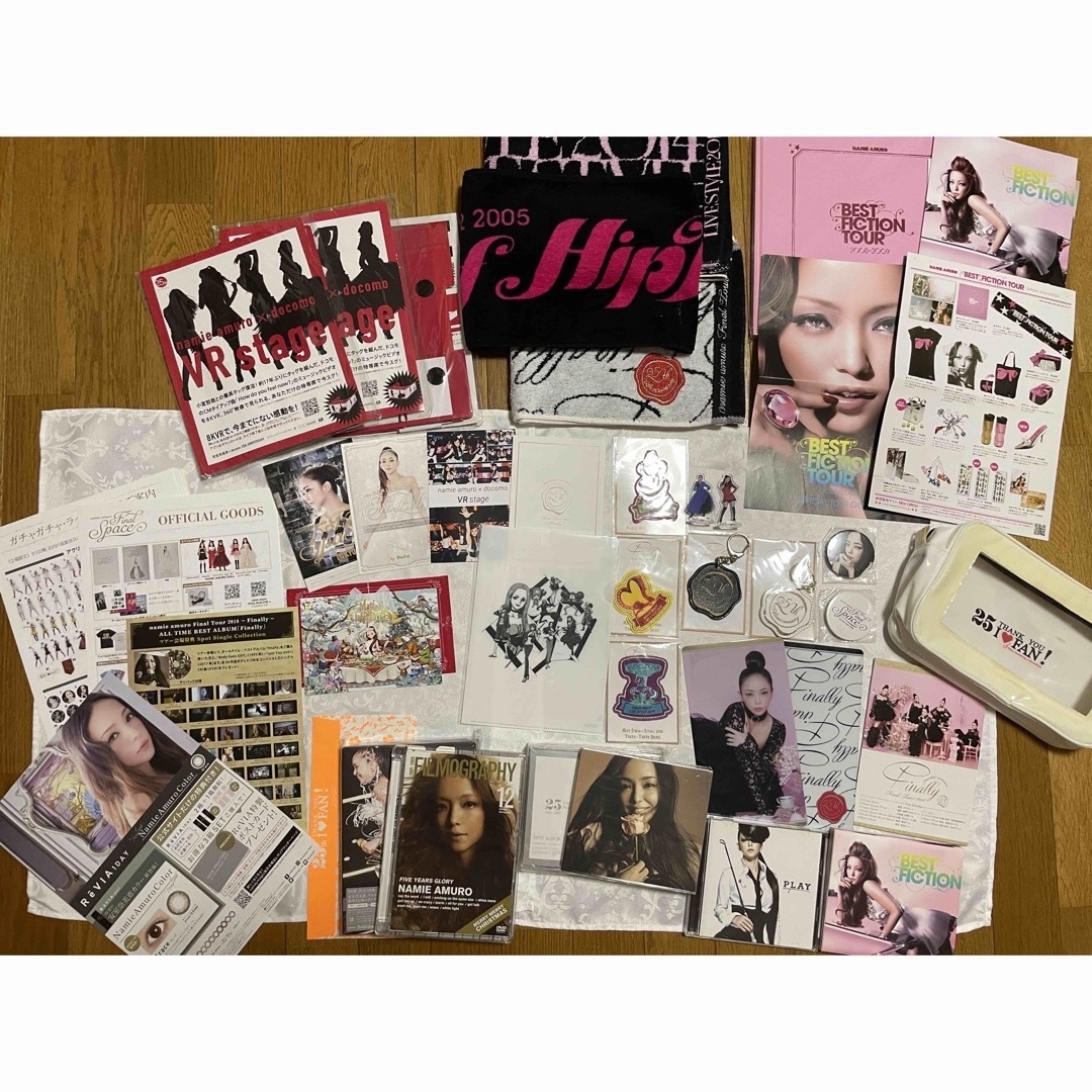 安室奈美恵 グッズ タオル アクスタ マグネット ワッペン パンフ CD DVD