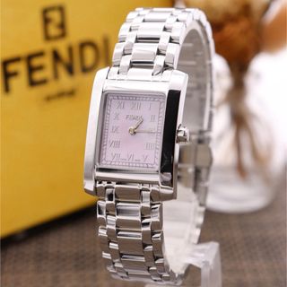 限定値下げ。新品未使用。大人気商品。FENDI新作。 FENDI（腕時計