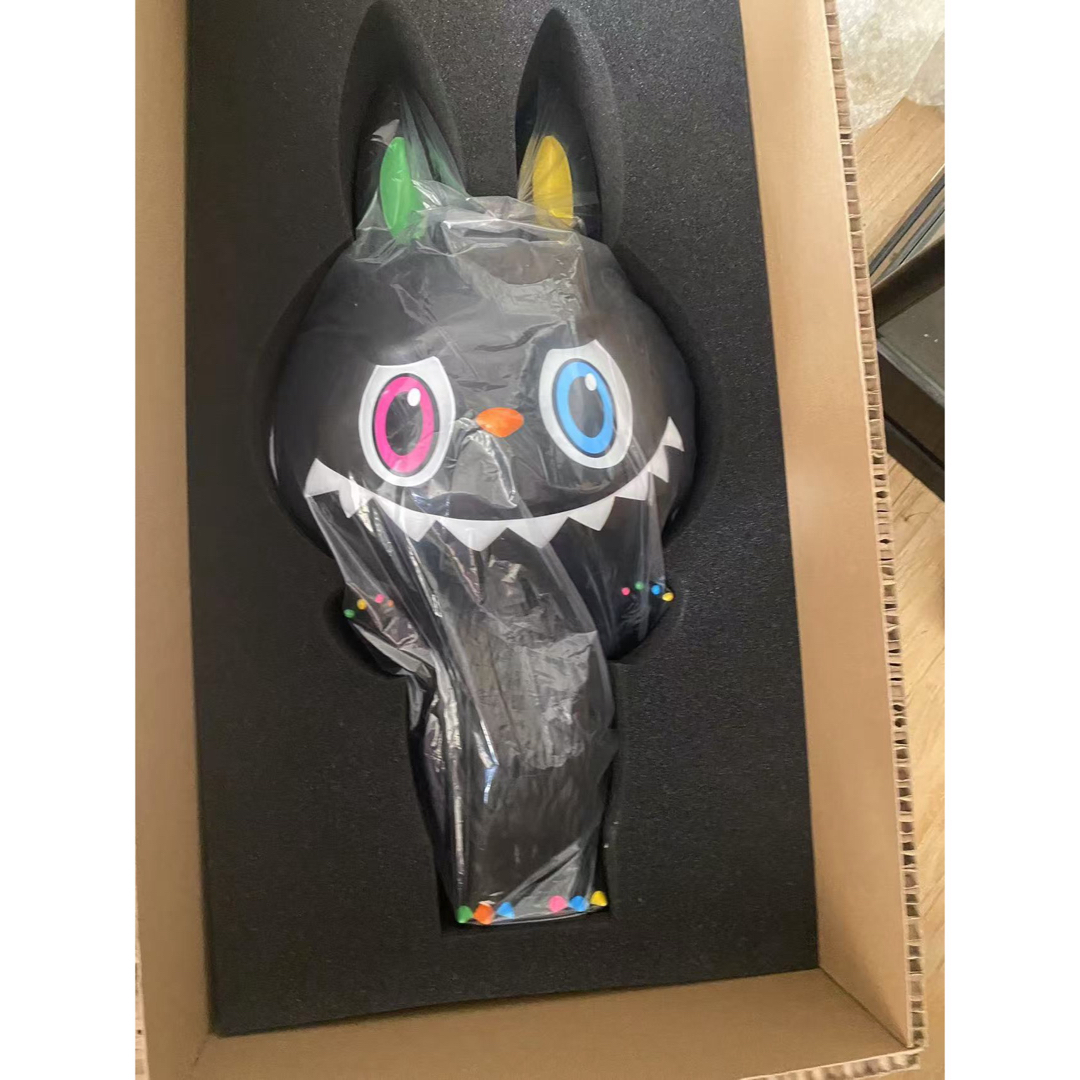 Zimomo Titan Everybody Knows