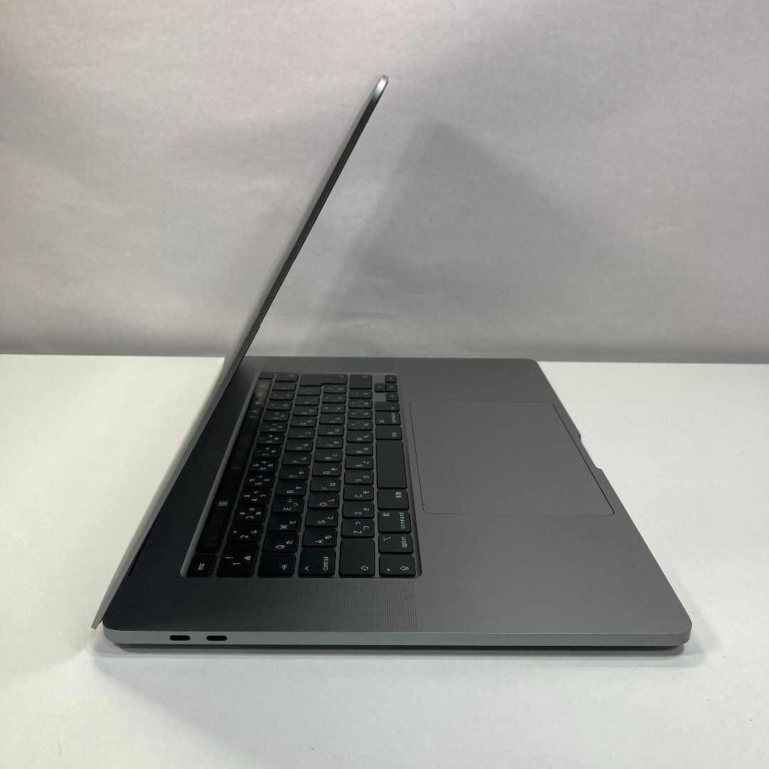 Apple MacBook Pro i7 ノートパソコン 16インチ 32GB Amazon.com