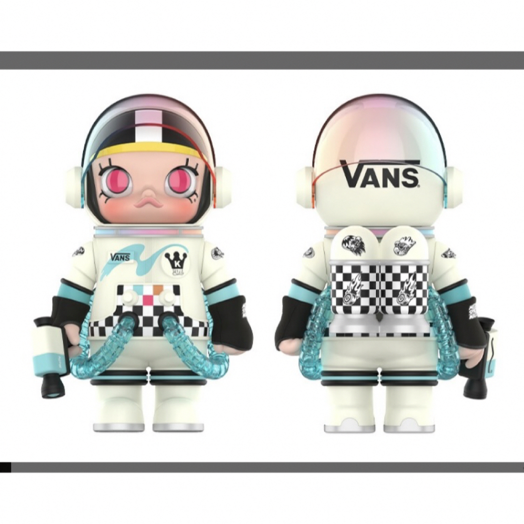 MEGA SPACE MOLLY 400% VANS