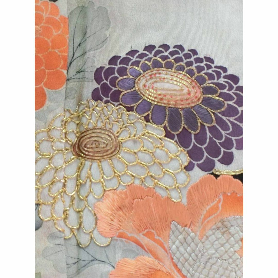 Q4040】Bアンティークお仕立て上がり正絹振袖 黒地に花車模様 金糸