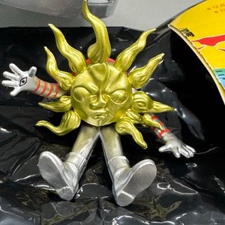 大阪 万博 ミャクミャク 箔名画 北斎 ガラストレー 神奈川沖浪裏 大阪